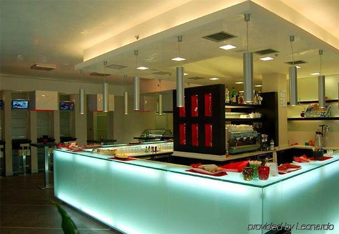 Courtyard By Marriott Venice Airport Tessera Restaurant bilde