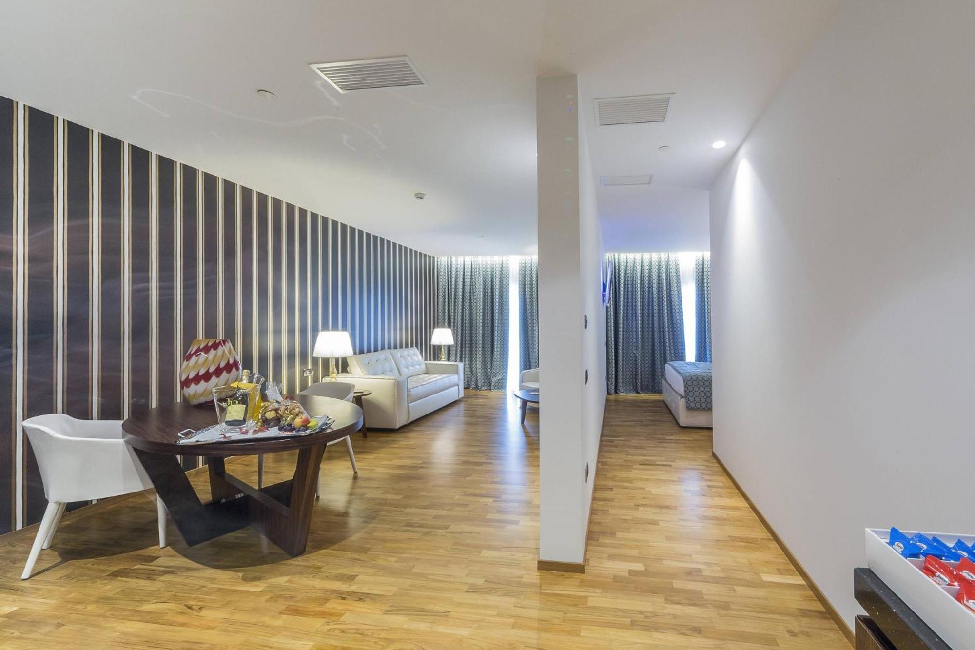 Courtyard By Marriott Venice Airport Tessera Eksteriør bilde